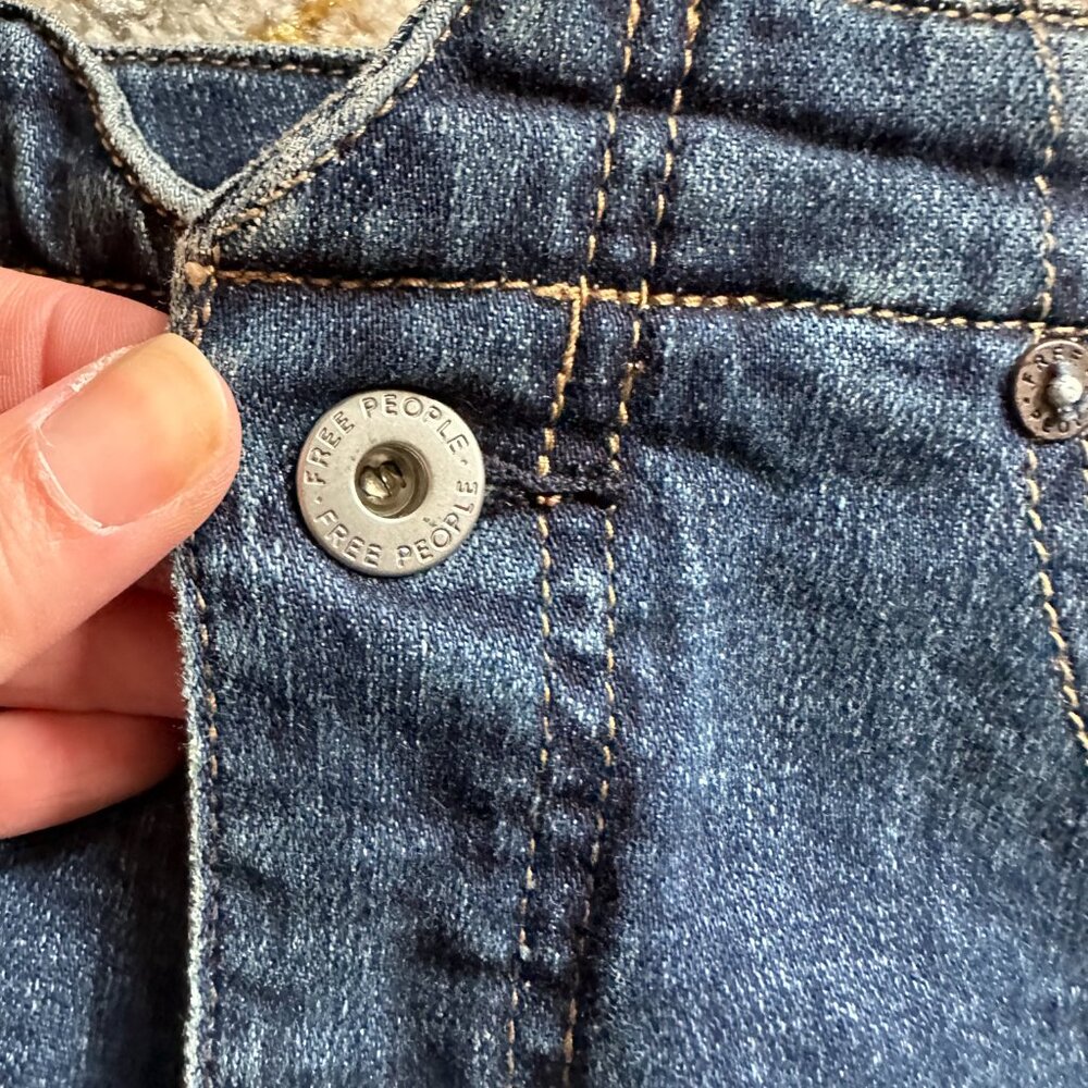 Free People Mini Skirt Dark Blue wash Size 29 - Picture 2 of 4